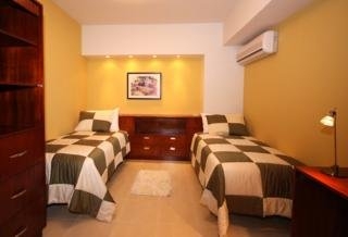 Imagen de la habitación del Hotel Grand Bay Tower. Foto 3