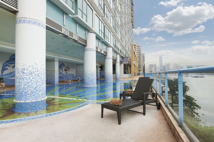 Imagen de la piscina del Hotel Grand Bay View. Foto 16