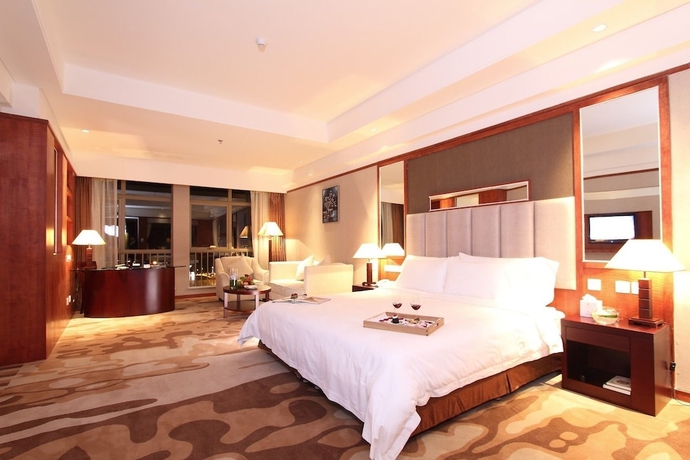 Imagen de la habitación del Hotel Grand Bay View International Dali. Foto 13