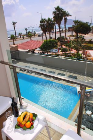 Imagen de la habitación del Hotel Grand Bayar Beach - All Inclusive. Foto 2