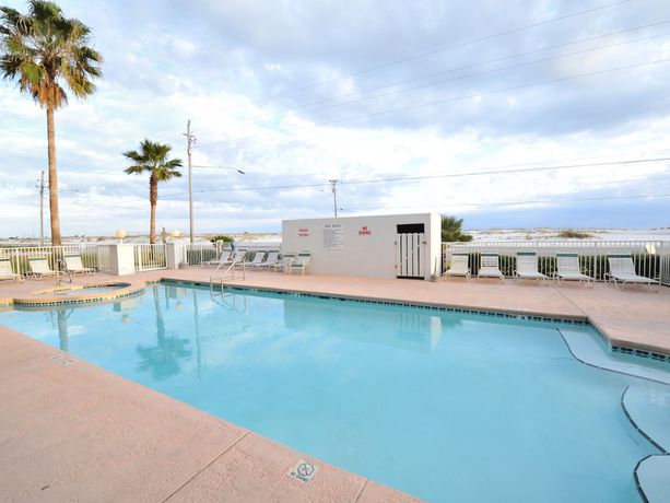 Imagen de la piscina del Hotel Grand Beach Condominiums By Wyndham Vacation Rentals. Foto 19
