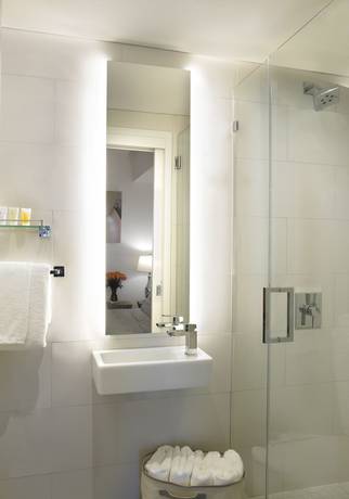 Imagen de la habitación del Hotel Grand Beach Hotel Bay Harbor. Foto 6