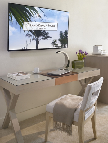 Imagen de los interiores del Hotel Grand Beach Hotel Surfside West. Foto 13