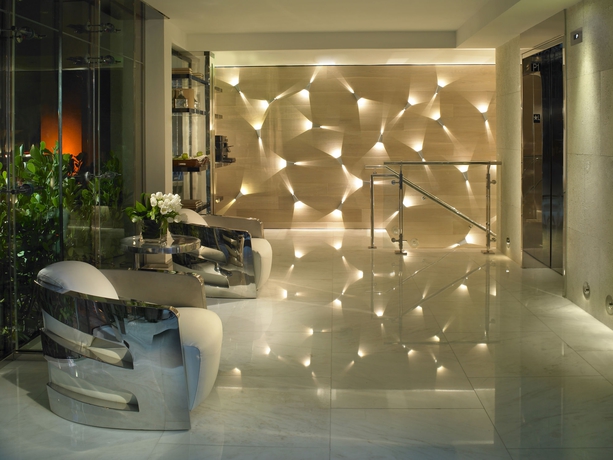 Imagen de los interiores del Hotel Grand Beach Hotel Surfside West. Foto 15