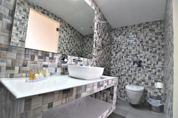 Imagen general del Hotel Grand Beach Limenaria. Foto 10