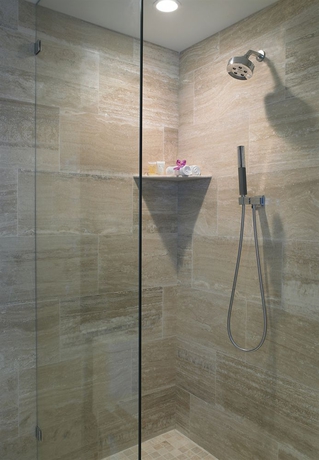 Imagen de la habitación del Hotel Grand Beach Surfside. Foto 6