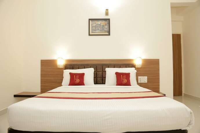 Imagen general del Hotel Grand Bee. Foto 8