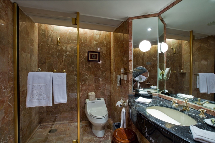 Imagen de la habitación del Hotel Grand Beijing. Foto 6