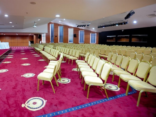 Imagen general del Hotel Grand Belish Beach Resort and Spa - All Inclusive. Foto 6