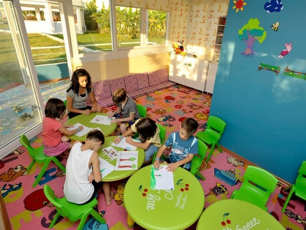 Imagen general del Hotel Grand Belish Beach Resort and Spa - All Inclusive. Foto 7