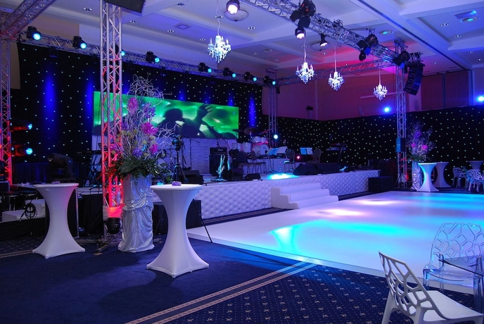 Imagen del bar/restaurante del Hotel Grand Bellevue, Horný Smokovec. Foto 2