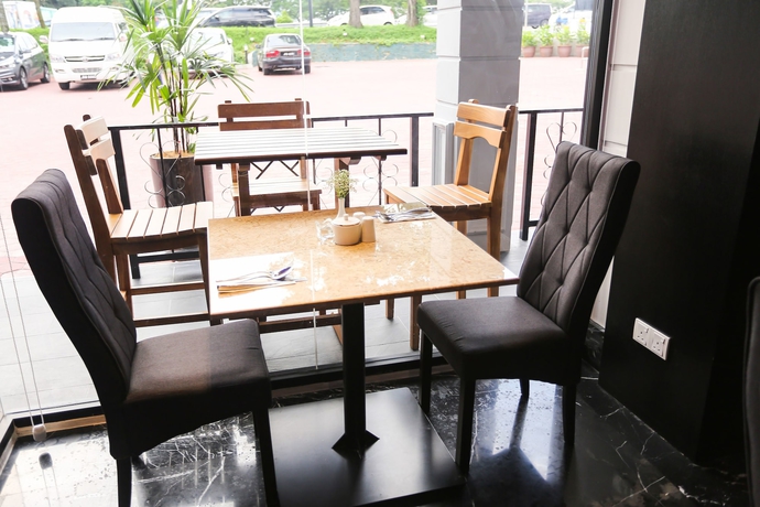 Imagen del bar/restaurante del Hotel Grand Belllo Jbcc. Foto 4