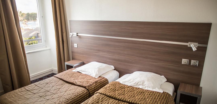 Imagen de la habitación del Hotel Grand Benodet Abbatiale. Foto 9