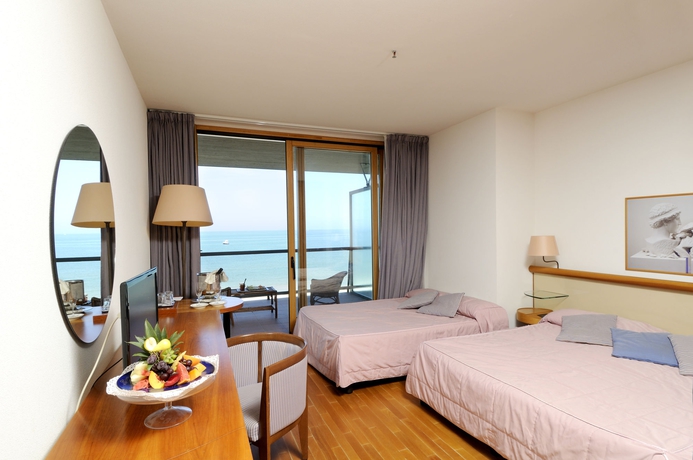 Imagen de la habitación del Hotel Grand Berti, Silvi. Foto 6