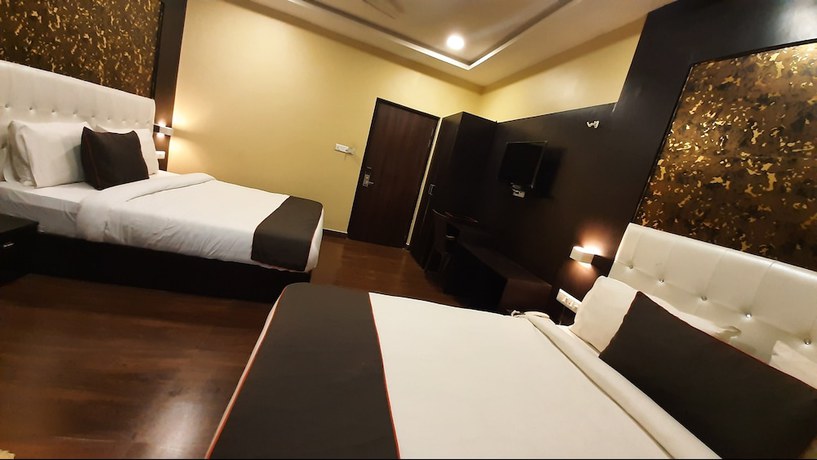 Imagen de la habitación del Hotel Grand Bhagwat. Foto 3