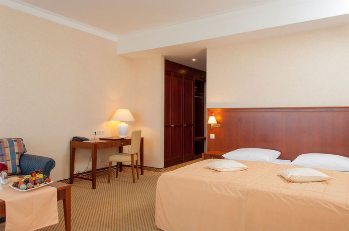 Imagen de la habitación del Hotel Grand Binz. Foto 6