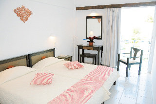 Imagen general del Hotel Grand Bleu Hotel. Foto 6