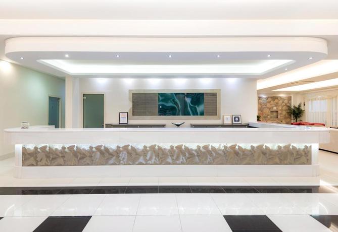 Imagen de los interiores del Hotel Grand Blue Beach. Foto 12