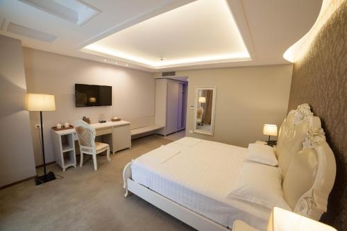 Imagen general del Hotel Grand Blue Fafa, Golem. Foto 4