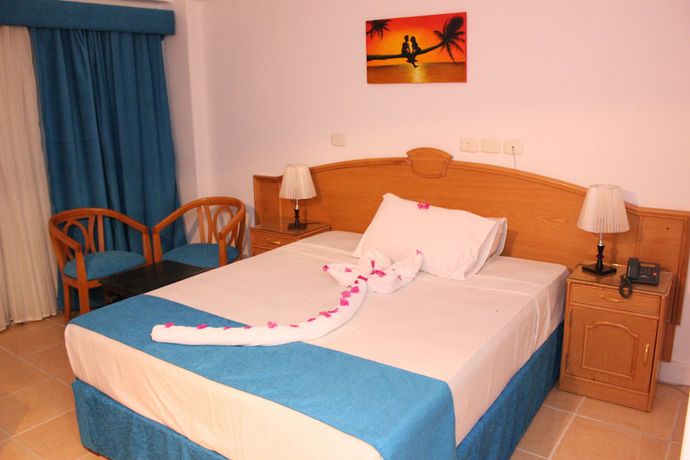Imagen de la habitación del Hotel Grand Blue St Maria And Aqua Park. Foto 5