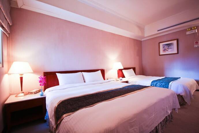 Imagen de la habitación del Hotel Grand Boss. Foto 23