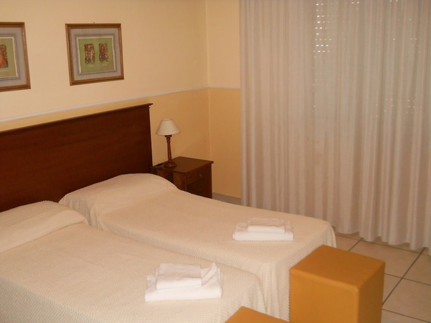 Imagen de la habitación del Hotel Grand Boston. Foto 6