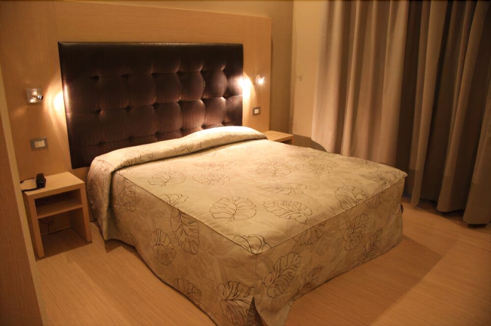 Imagen de la habitación del Hotel Grand Boston. Foto 10