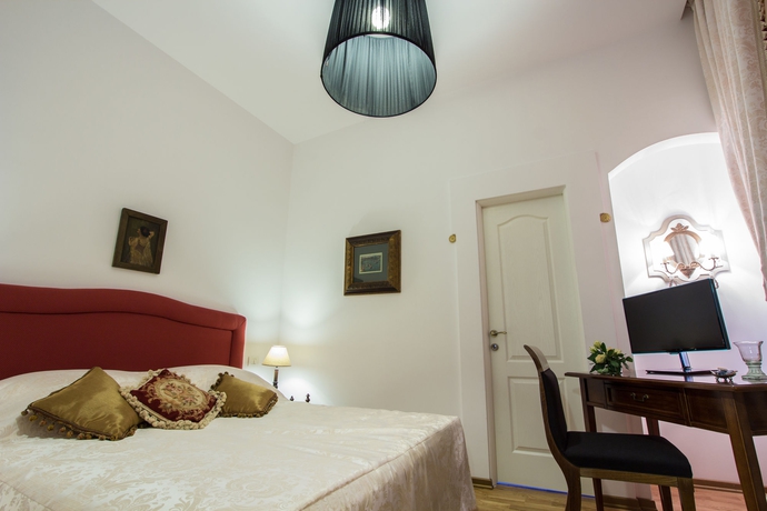 Imagen de la habitación del Hotel Grand Boutique, Bucarest. Foto 11