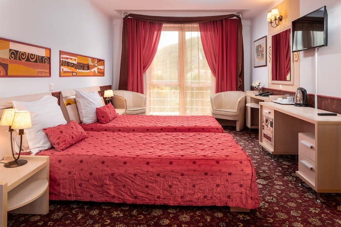 Imagen de la habitación del Hotel Grand Brasov. Foto 8