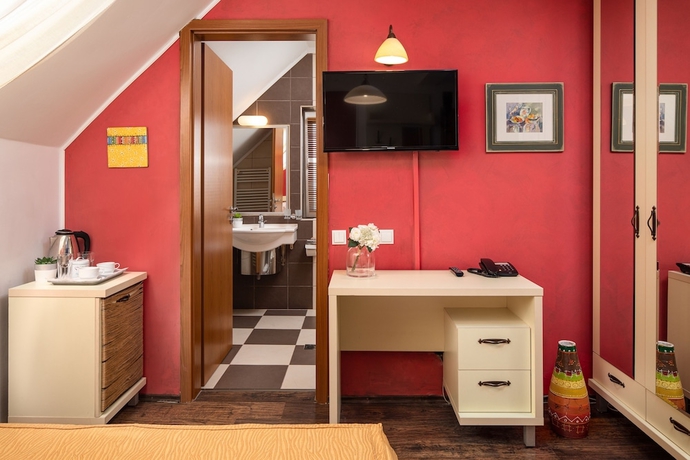 Imagen de la habitación del Hotel Grand Brasov. Foto 17