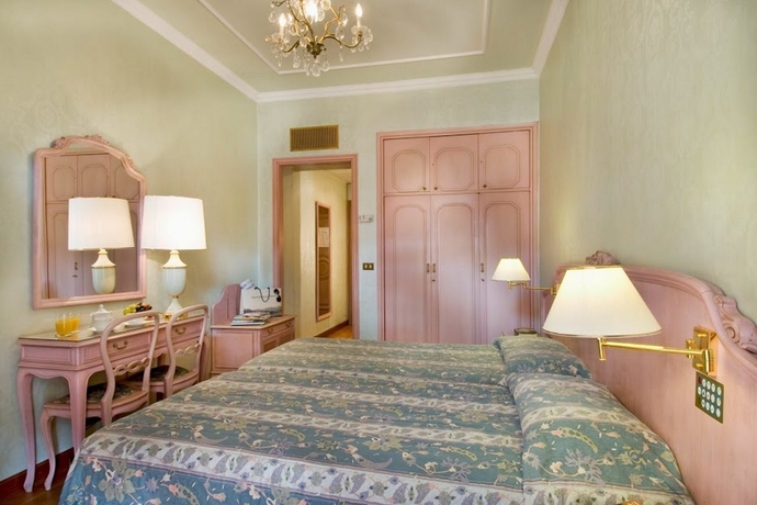 Imagen general del Hotel Grand Bristol, Stresa. Foto 7