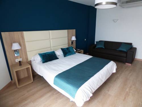 Imagen de la habitación del Hotel Grand Brive. Foto 9