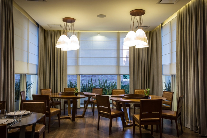 Imagen de los interiores del Hotel Grand Brizo Comahue. Foto 11