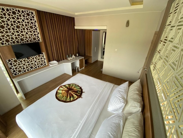 Imagen de la habitación del Hotel Grand Bunda Syariah Bukittinggi Powered By Archipelago. Foto 9