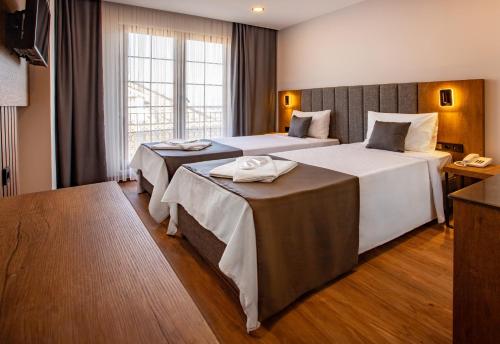 Imagen general del Hotel Grand Business. Foto 6