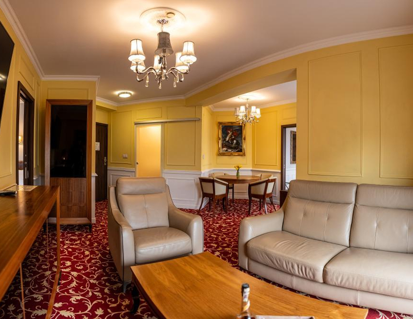 Imagen general del Hotel Grand, CZESTOCHOWA. Foto 6