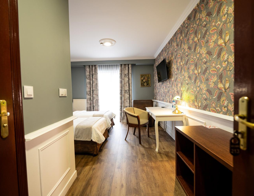 Imagen general del Hotel Grand, CZESTOCHOWA. Foto 14