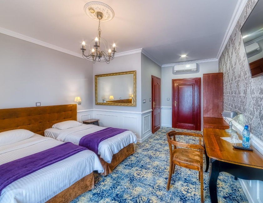 Imagen general del Hotel Grand, CZESTOCHOWA. Foto 17