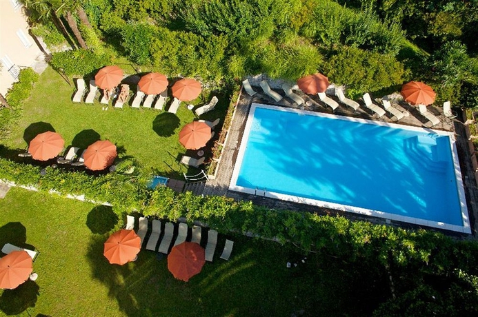 Imagen de la piscina del Hotel Grand Cadenabbia. Foto 11