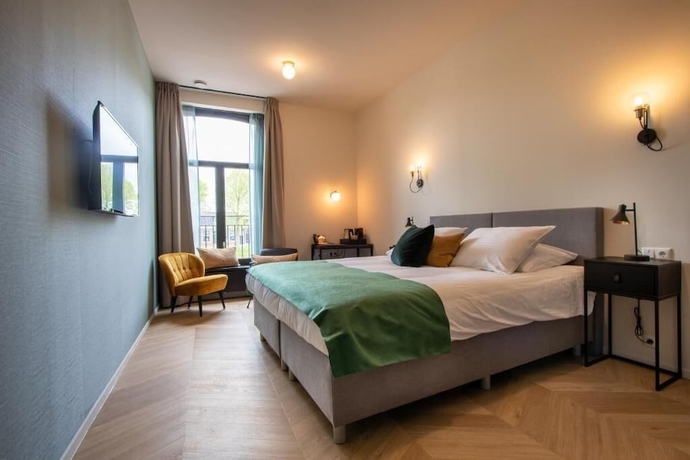 Imagen de la habitación del Hotel Grand Cafe van der Meer. Foto 3
