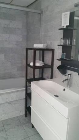 Imagen de la habitación del Hotel Grand Caf&eacute; Heeren Van Noortwyck. Foto 7