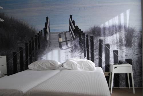 Imagen de la habitación del Hotel Grand Caf&eacute; Heeren Van Noortwyck. Foto 14