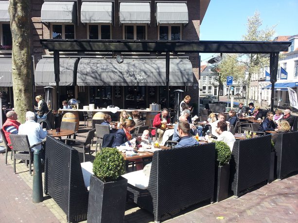 Imagen de los exteriores del Hotel Grand Caf&eacute; de Wijnberg. Foto 9