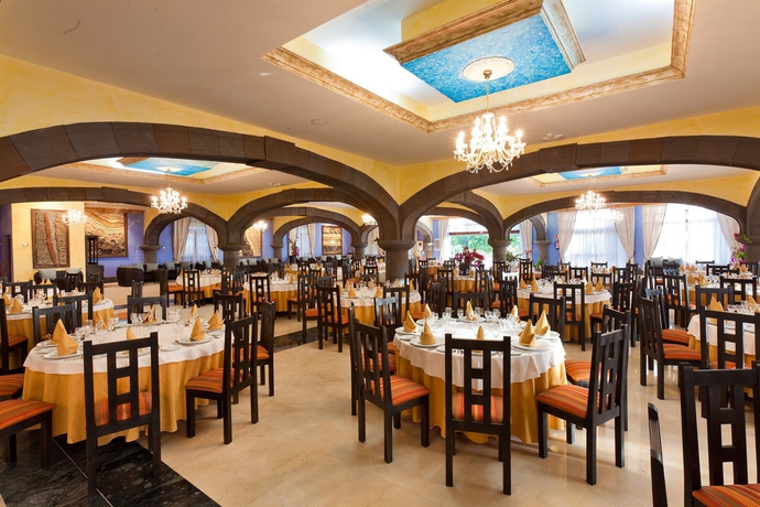 Imagen del bar/restaurante del Hotel Grand Callao. Foto 3