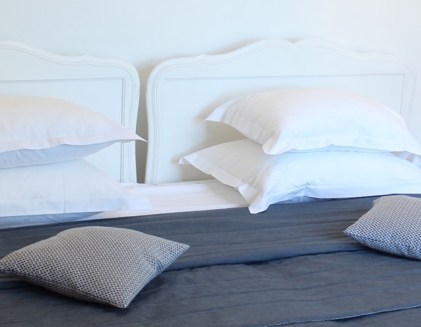 Imagen de la habitación del Hotel Grand, Calvi. Foto 9