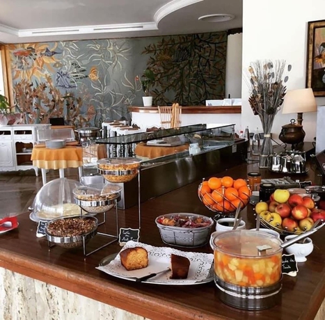 Imagen del bar/restaurante del Hotel Grand, Calvi. Foto 5