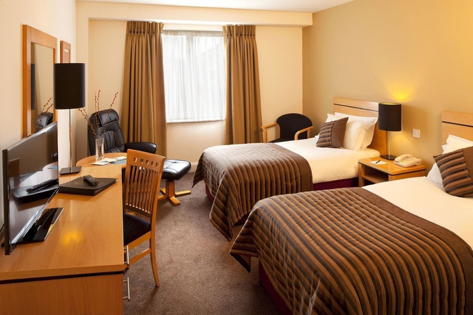 Imagen de la habitación del Hotel Grand Canal Dublin. Foto 5