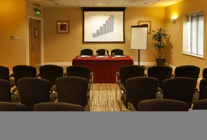 Imagen de los interiores del Hotel Grand Canal Dublin. Foto 11