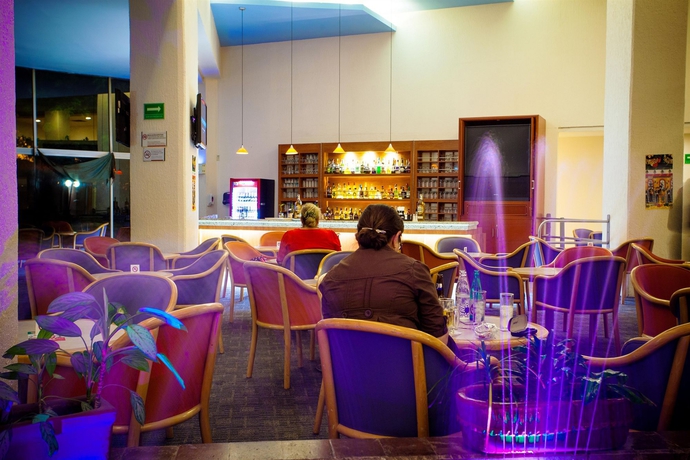 Imagen del bar/restaurante del Hotel Grand Cantalagua Hotel Morelia, BW Signature Collection. Foto 3