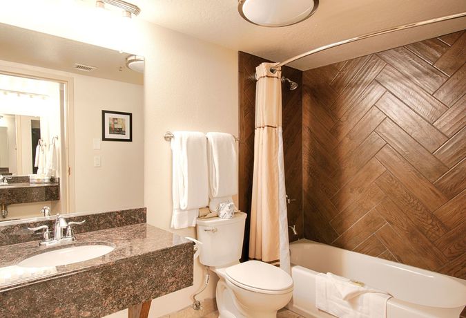 Imagen de la habitación del Hotel Grand Canyon Plaza. Foto 10